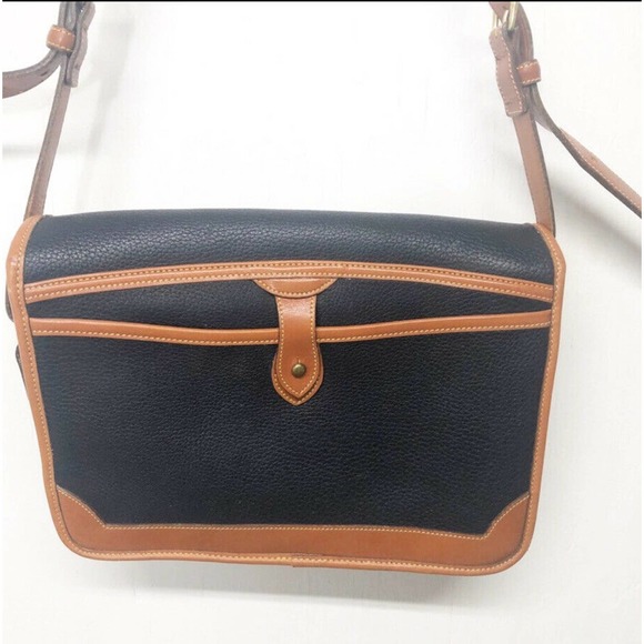 Vintage Dooney & Bourke Shoulder Bag Purse Crossbody All Weather Leather - Picture 9 of 9